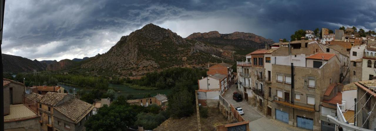 Апартаменти Alquiler En Importante Zona De Escalada !! Camarasa Екстер'єр фото